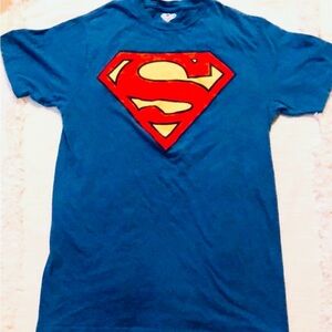 Superman tee-shirt size M